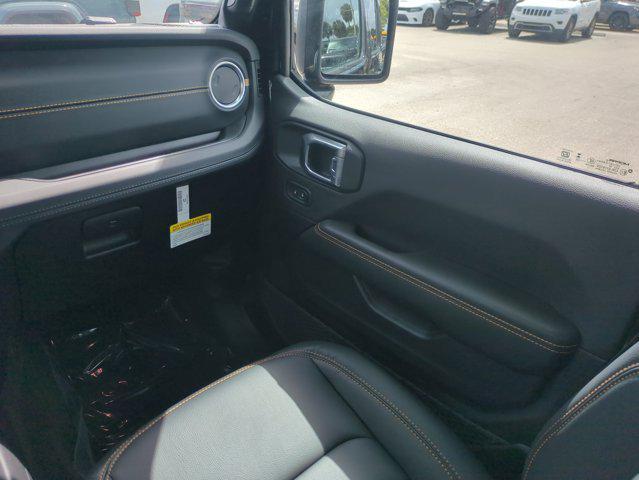 new 2026 Jeep Gladiator car, priced at $43,958