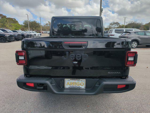 new 2026 Jeep Gladiator car, priced at $43,958