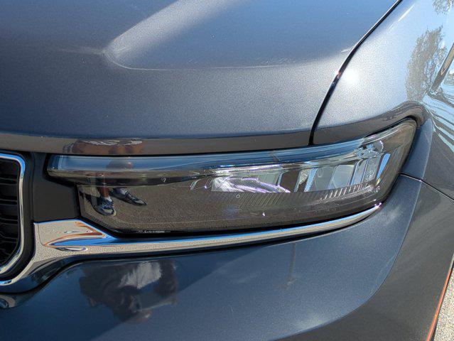 new 2025 Jeep Grand Cherokee L car, priced at $32,913