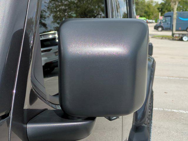 new 2025 Jeep Gladiator car, priced at $42,155