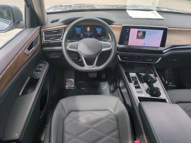 used 2024 Volkswagen Atlas car, priced at $23,128