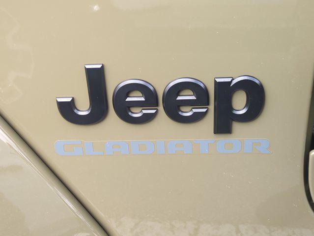 new 2026 Jeep Gladiator car, priced at $45,641