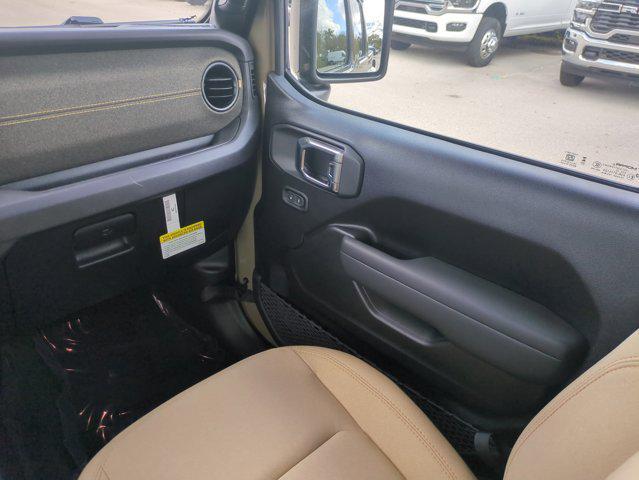 new 2026 Jeep Gladiator car, priced at $45,641