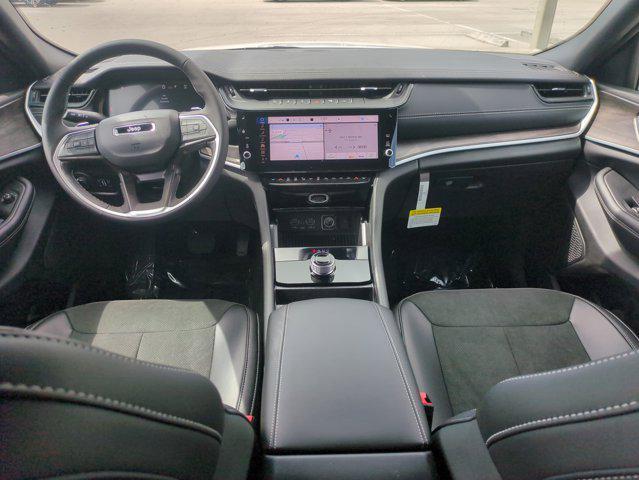 new 2026 Jeep Grand Cherokee car, priced at $40,959