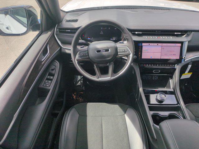 new 2026 Jeep Grand Cherokee car, priced at $40,959