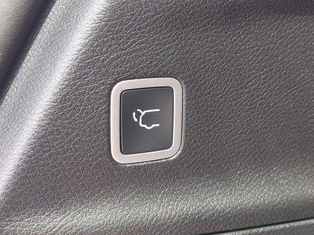 new 2025 Chrysler Pacifica car, priced at $36,990