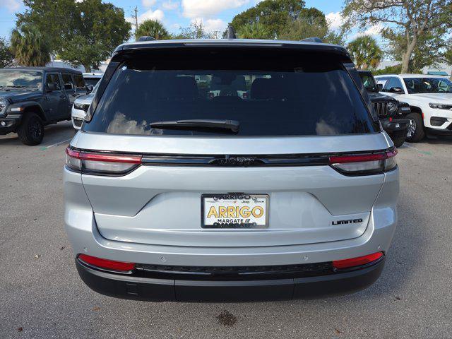 new 2025 Jeep Grand Cherokee car, priced at $34,990