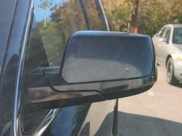 used 2018 GMC Yukon XL car, priced at $15,360