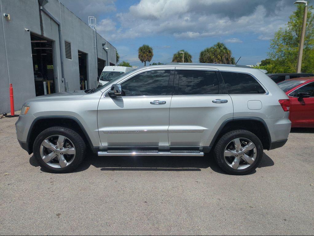 used 2013 Jeep Grand Cherokee car, priced at $15,635