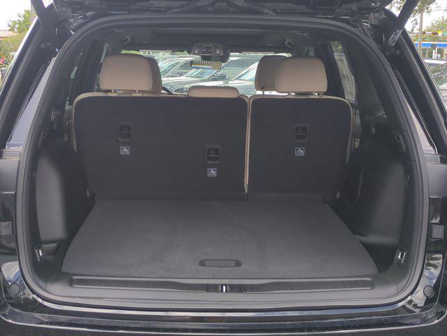 new 2026 Jeep Grand Cherokee car, priced at $44,279
