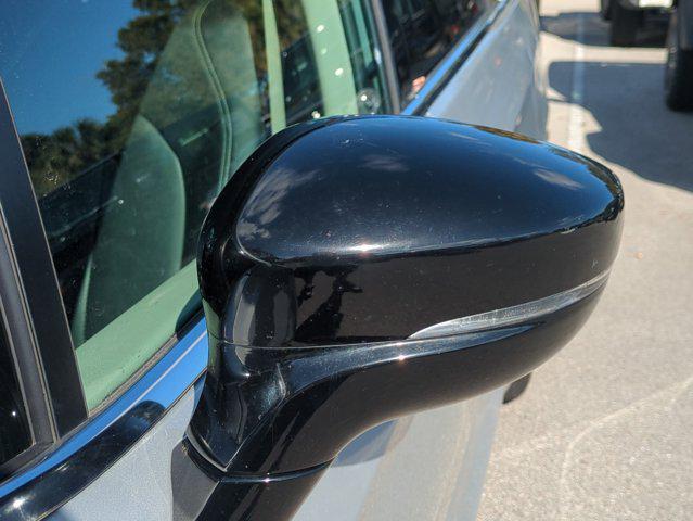 used 2024 Chrysler Pacifica car, priced at $23,777