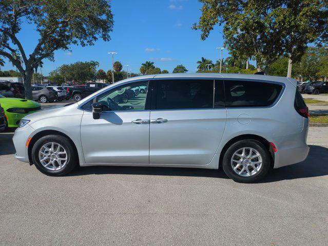 used 2024 Chrysler Pacifica car, priced at $23,777