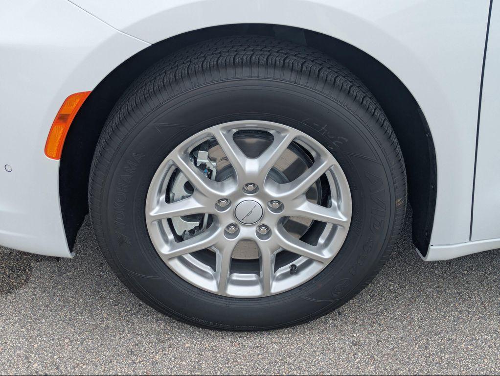 new 2027 Chrysler Pacifica car, priced at $46,075