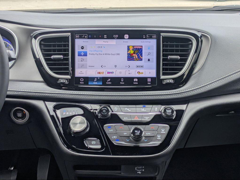 new 2027 Chrysler Pacifica car, priced at $46,075