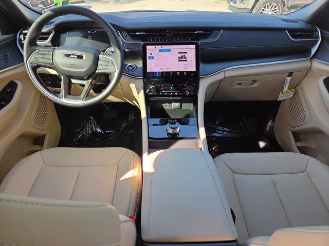 new 2025 Jeep Grand Cherokee L car, priced at $37,670