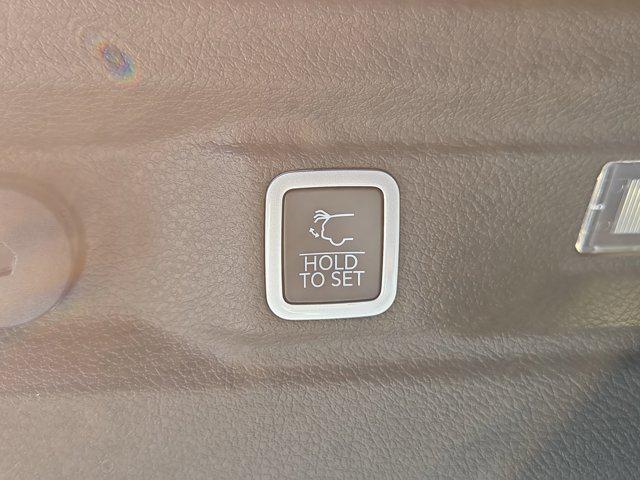 new 2025 Jeep Grand Cherokee L car, priced at $37,670