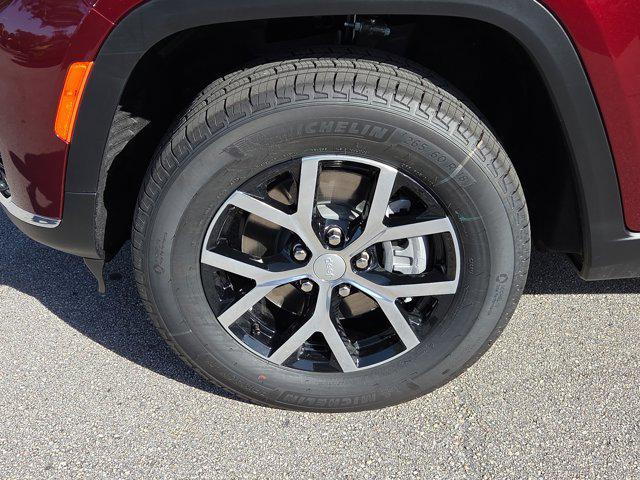 new 2025 Jeep Grand Cherokee L car, priced at $37,670