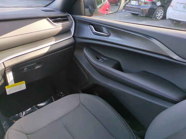 new 2025 Jeep Grand Cherokee car, priced at $30,982