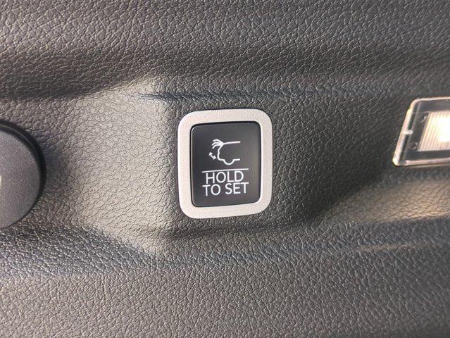 new 2025 Jeep Grand Cherokee L car, priced at $36,679