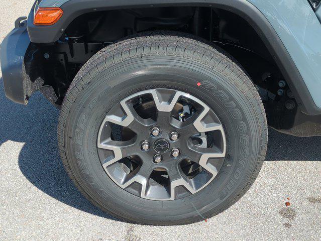 new 2026 Jeep Gladiator car, priced at $43,535