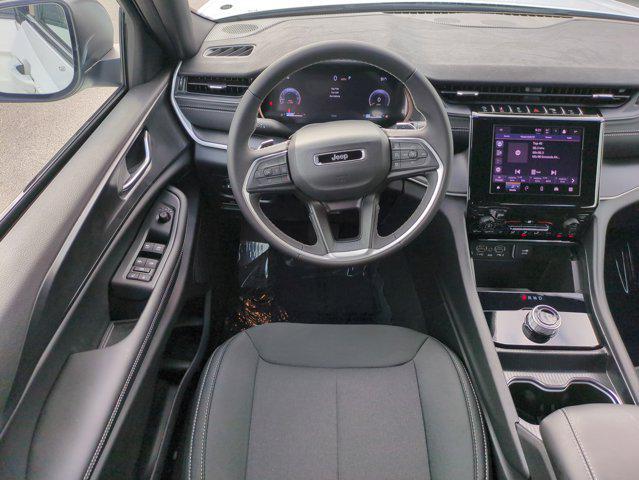 new 2025 Jeep Grand Cherokee L car, priced at $27,990