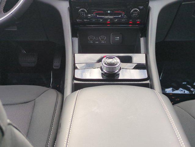 new 2025 Jeep Grand Cherokee L car, priced at $27,990