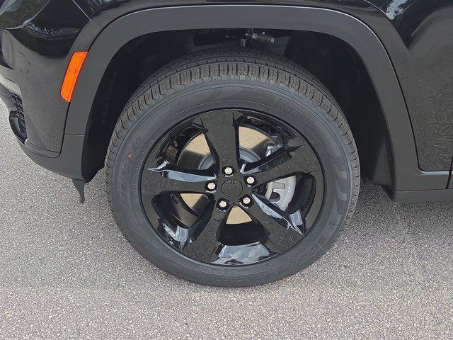 new 2025 Jeep Grand Cherokee L car, priced at $39,081