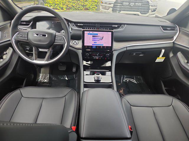 new 2025 Jeep Grand Cherokee L car, priced at $39,081