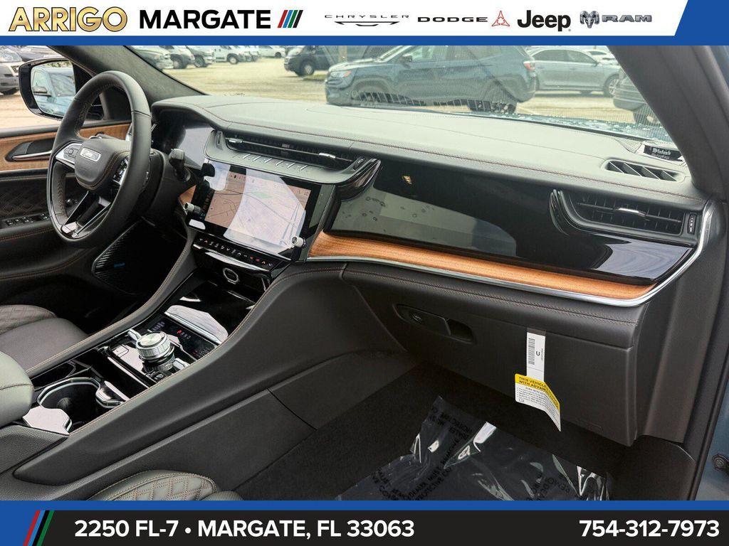 new 2027 Jeep Grand Cherokee L car, priced at $65,242