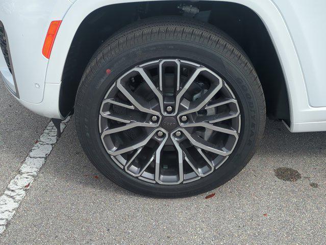 new 2026 Jeep Grand Cherokee L car, priced at $58,436