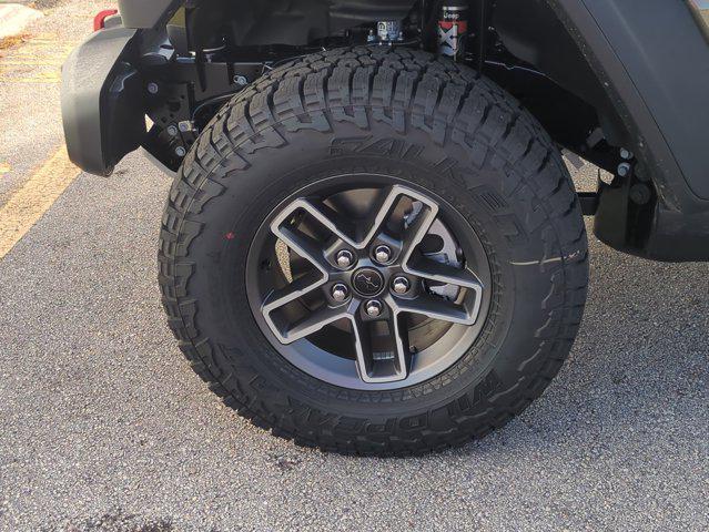 new 2026 Jeep Gladiator car, priced at $48,102