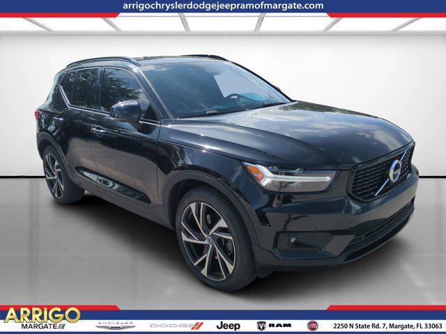 used 2022 Volvo XC40 car, priced at $23,997