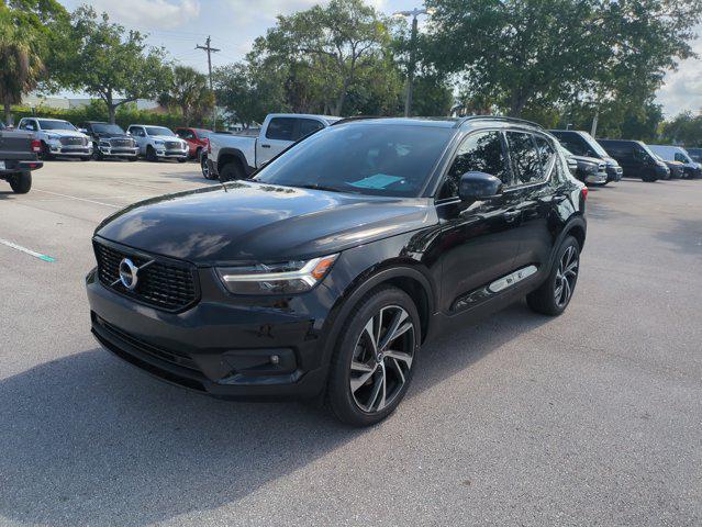 used 2022 Volvo XC40 car, priced at $23,997