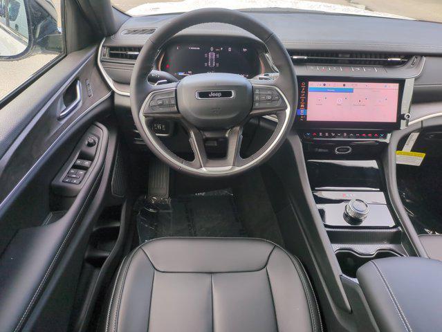 new 2026 Jeep Grand Cherokee car, priced at $43,726