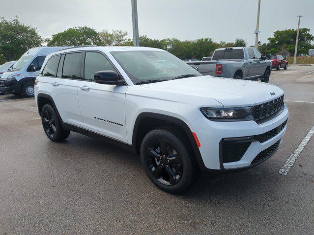 new 2026 Jeep Grand Cherokee car, priced at $43,726