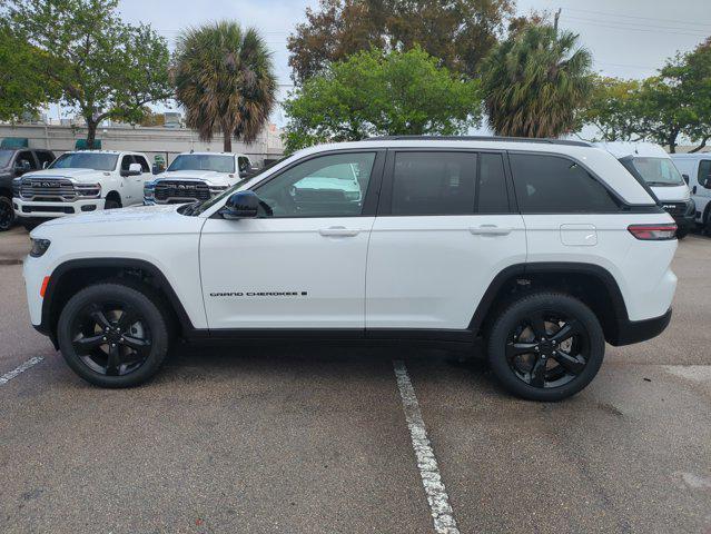 new 2026 Jeep Grand Cherokee car, priced at $43,726