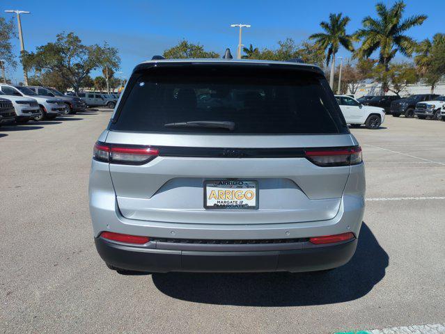 new 2026 Jeep Grand Cherokee car, priced at $41,513