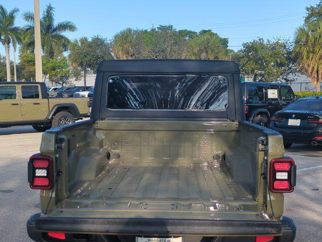 new 2026 Jeep Gladiator car, priced at $42,179