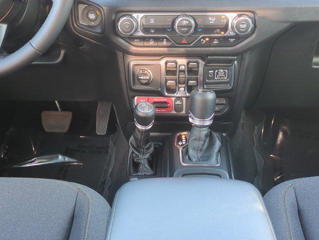 new 2026 Jeep Gladiator car, priced at $42,179