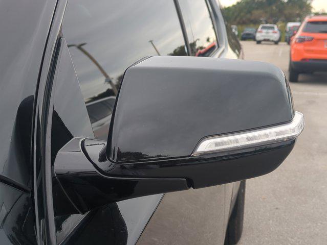 used 2020 Chevrolet Traverse car, priced at $21,856