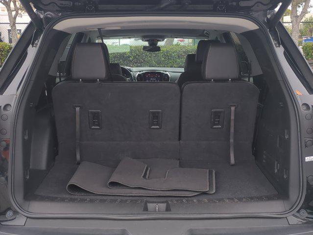 used 2020 Chevrolet Traverse car, priced at $21,856
