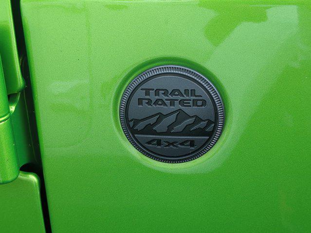 new 2026 Jeep Gladiator car, priced at $45,958