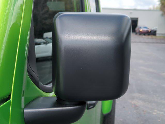 new 2026 Jeep Gladiator car, priced at $45,958