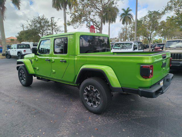 new 2026 Jeep Gladiator car, priced at $45,958