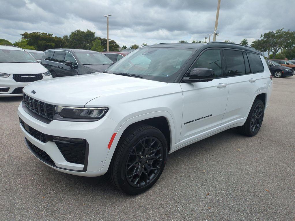new 2026 Jeep Grand Cherokee L car, priced at $59,297
