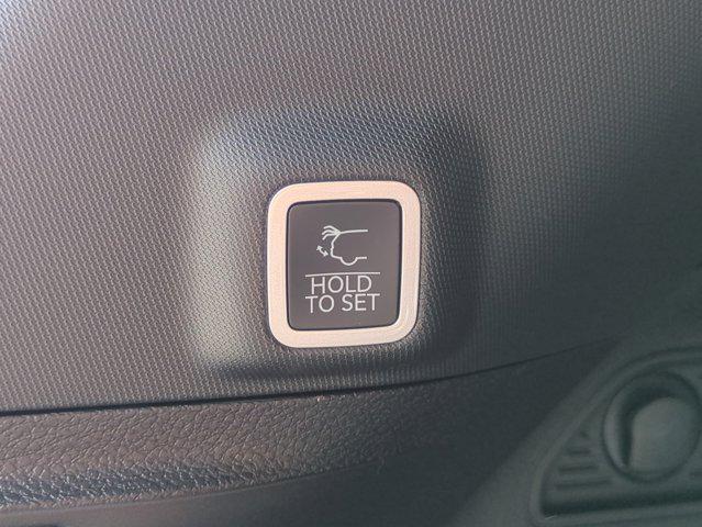 new 2026 Jeep Grand Cherokee car, priced at $40,922