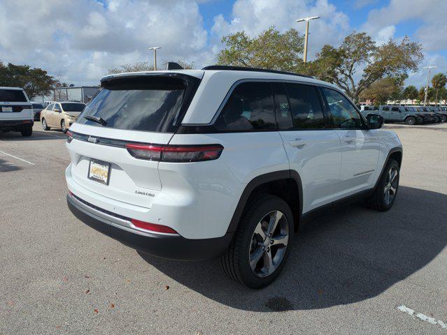 new 2026 Jeep Grand Cherokee car, priced at $40,922
