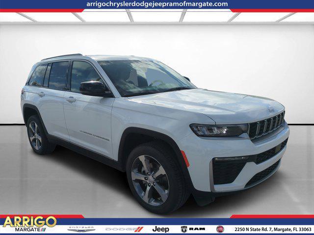 new 2026 Jeep Grand Cherokee car, priced at $40,922