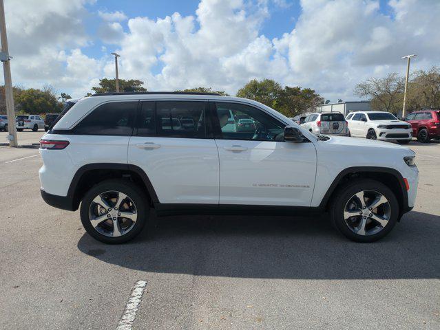 new 2026 Jeep Grand Cherokee car, priced at $40,922