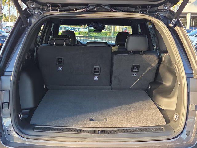 new 2025 Jeep Grand Cherokee car, priced at $39,520